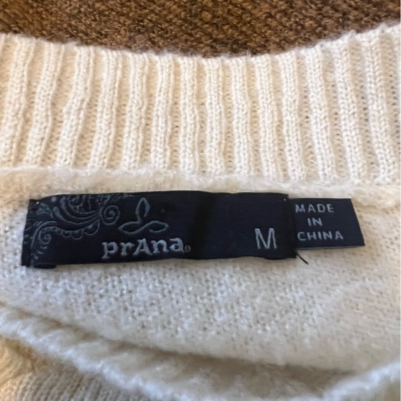 PRANA Women’s Norfolk Sweater Size Medium EUC Pit - Picture 4 of 7